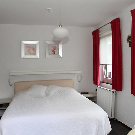 Hotel De Eik Valkenburg aan de Geul Bagian luar foto