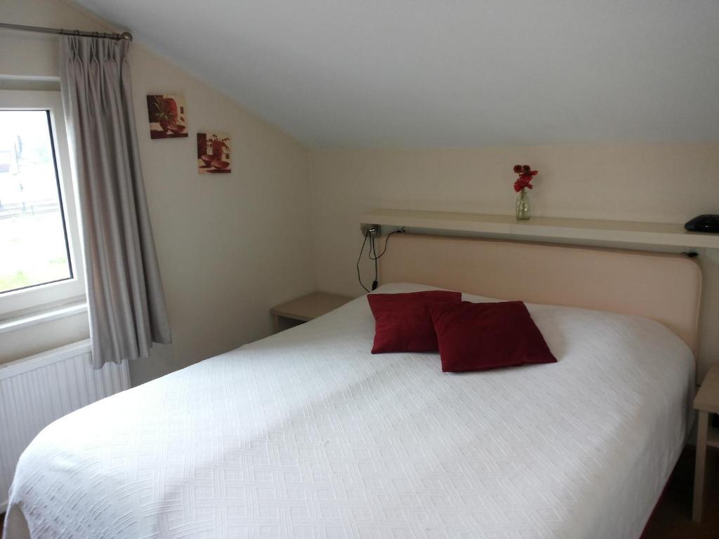 Hotel De Eik Valkenburg aan de Geul Ruang foto